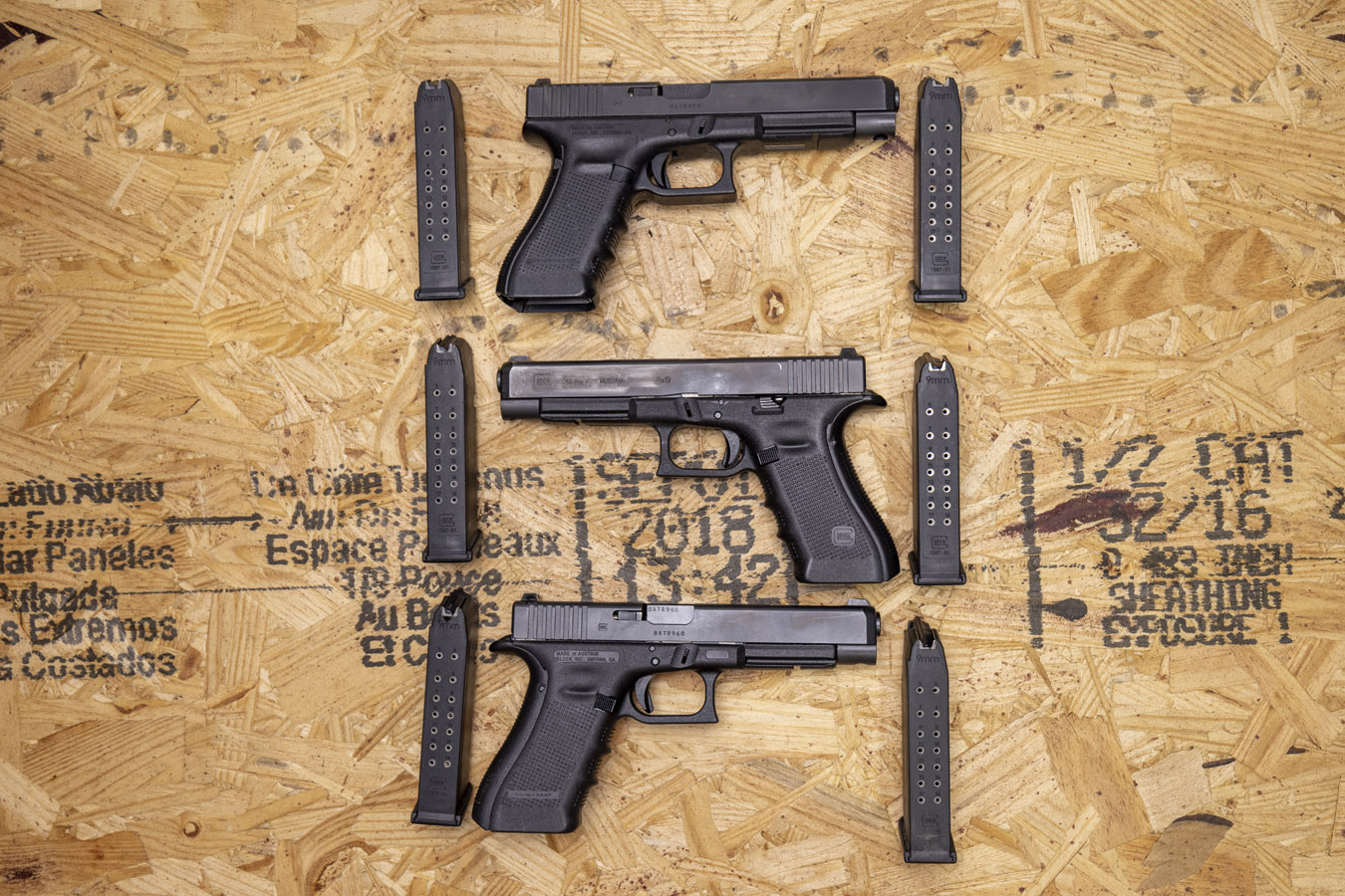GLOCK 34 GEN4 9mm Police Trade-In Pistol with Night Sights (Good)